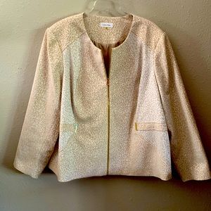 Calvin Klein blazer with textured leopard print, creams size 24w